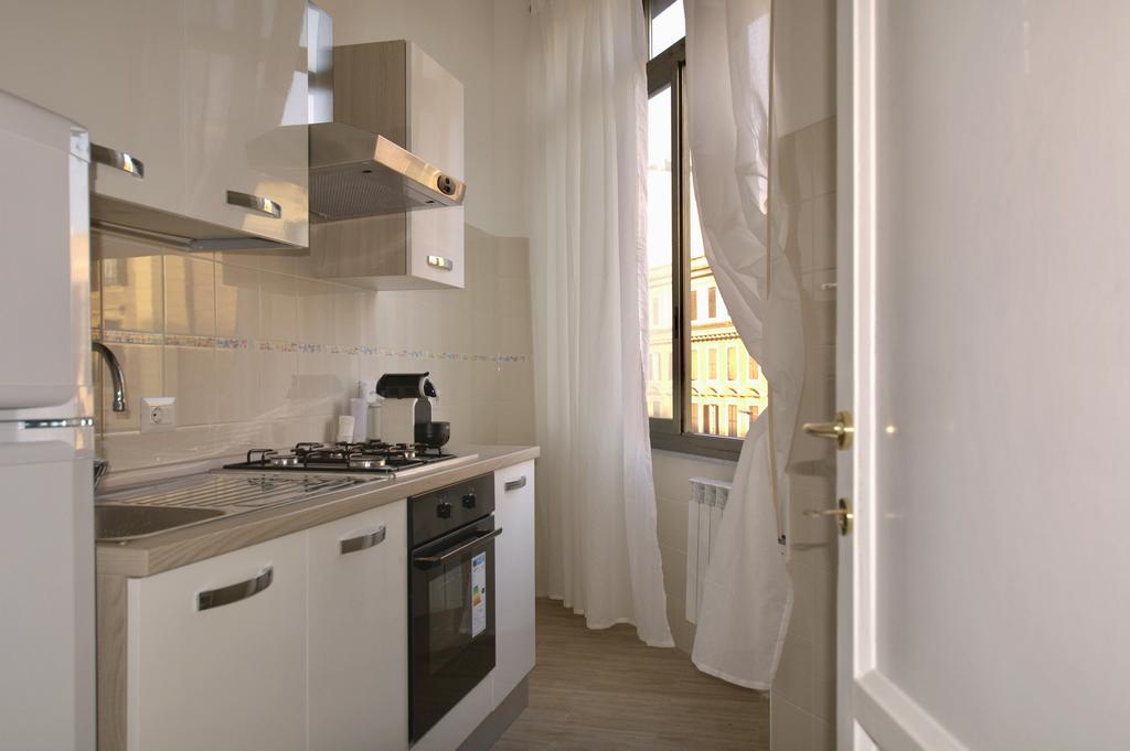 רומא Ostia Holiday Domus In Laterano מראה חיצוני תמונה