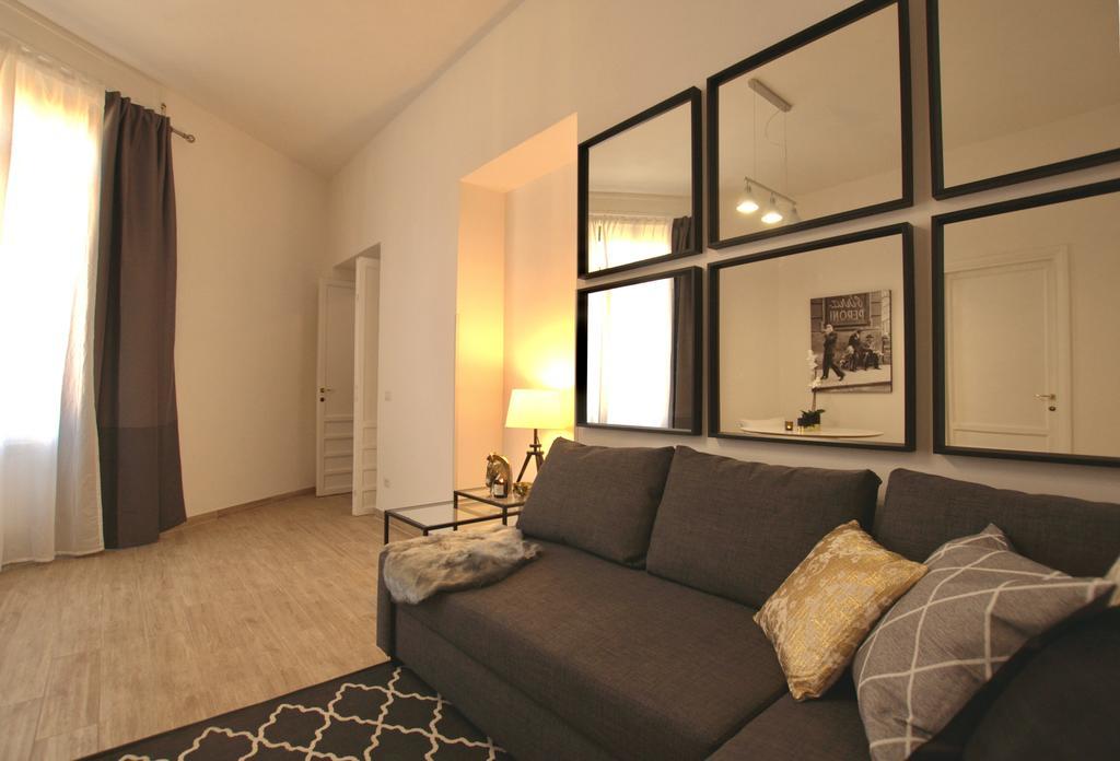 רומא Ostia Holiday Domus In Laterano מראה חיצוני תמונה